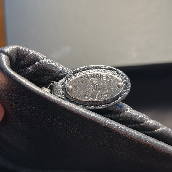 Chanel Clutch - Picture 8 of 16